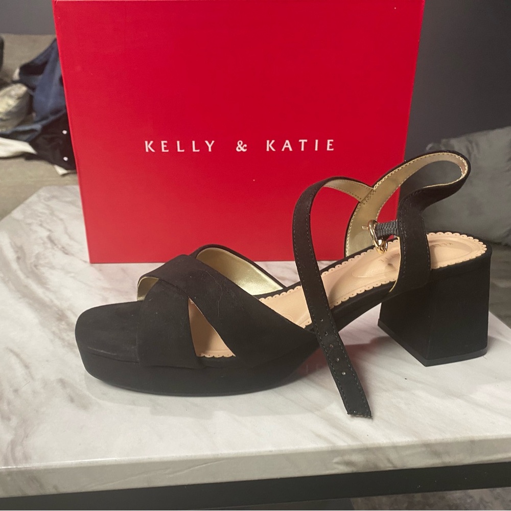 Kelly and Katie heals
